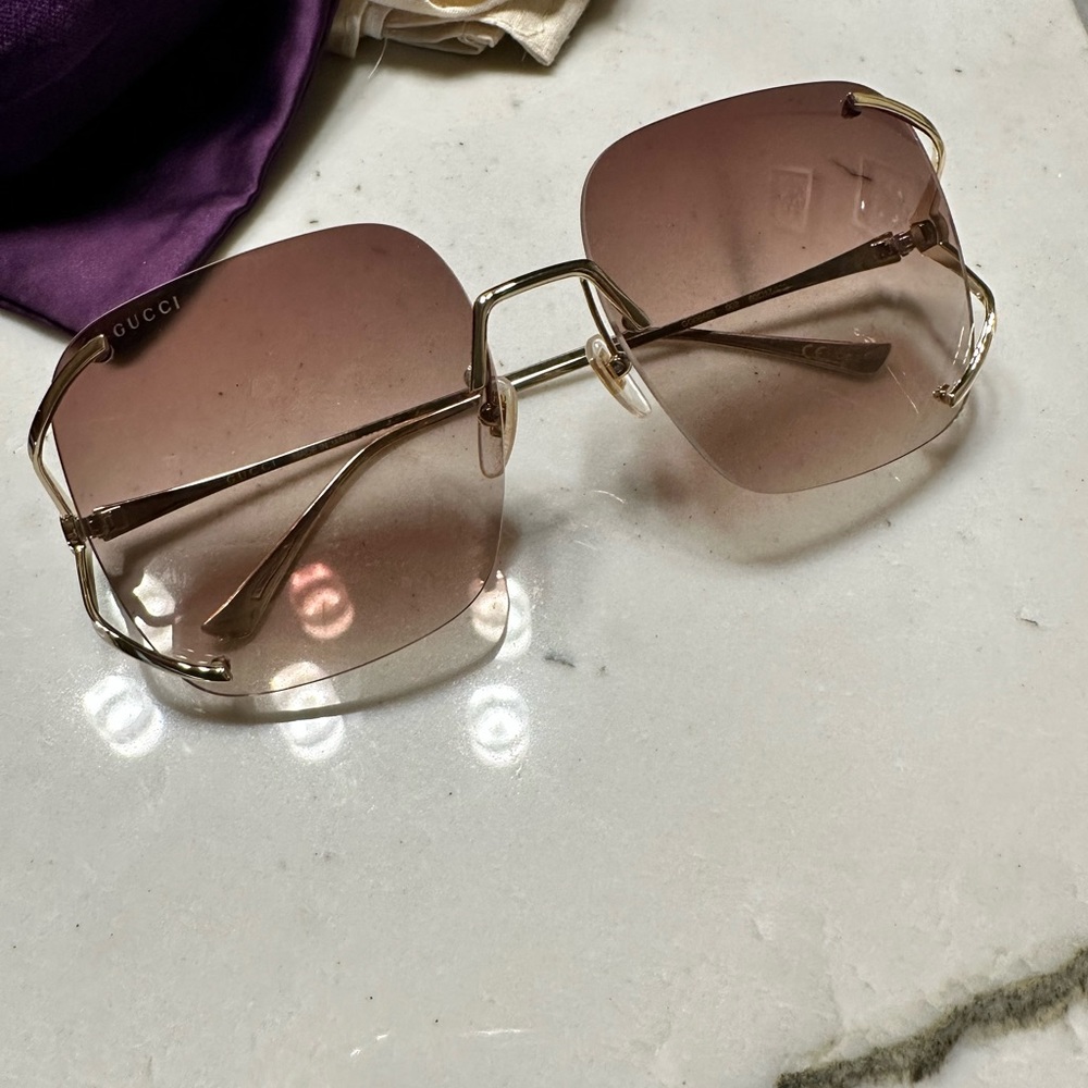 Gucci sunglasses